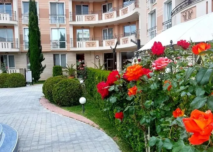 Afrodita , 4 Floor, Pool View Апартаменты Солнечный берег